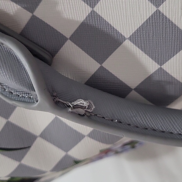 Sprayground Handbag - Picture 5 of 5